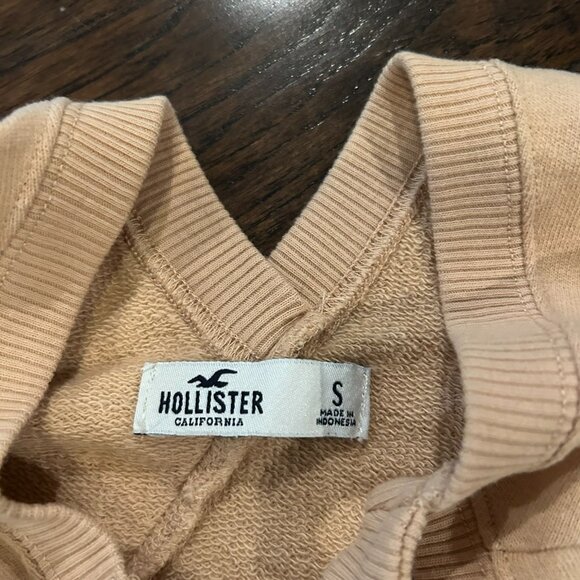 VGUC Hollister Open Back Sweatshirt - Size Small - Picture 3 of 4